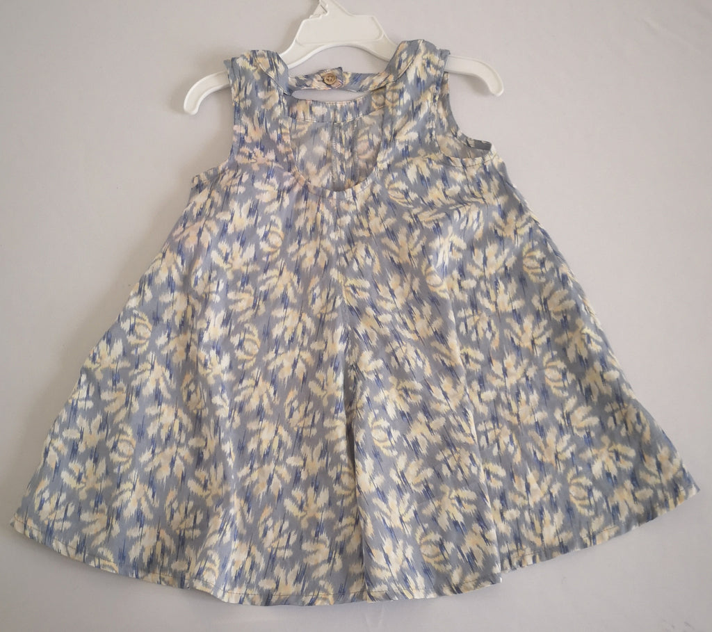 Vestido abierto de atrás