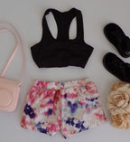 Top y short abierto de los lados