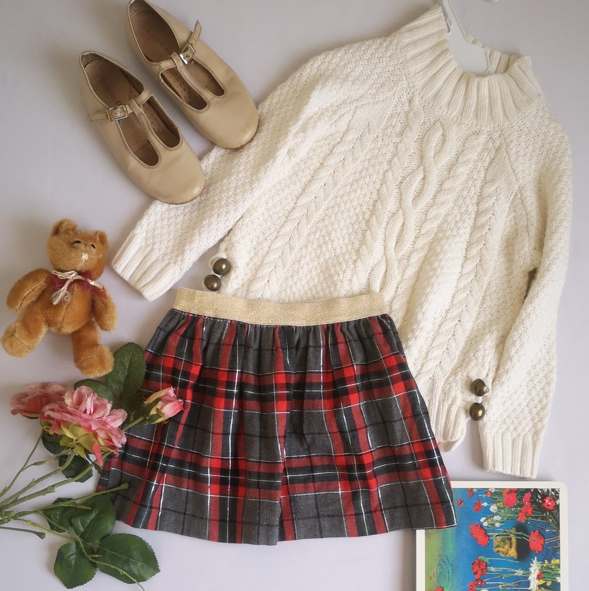 Falda con sueter tejido
