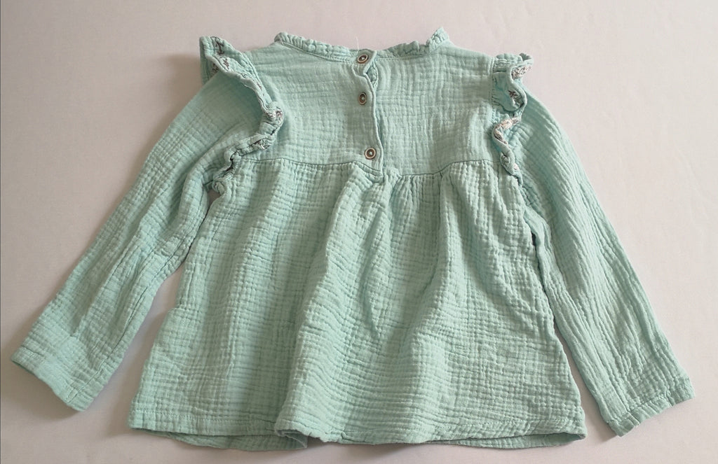 Blusa bordada de abajo incluye ganchitos