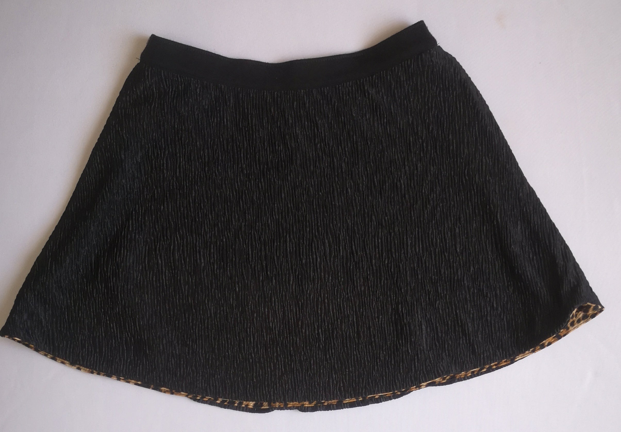 Falda nueva reversible con blusa