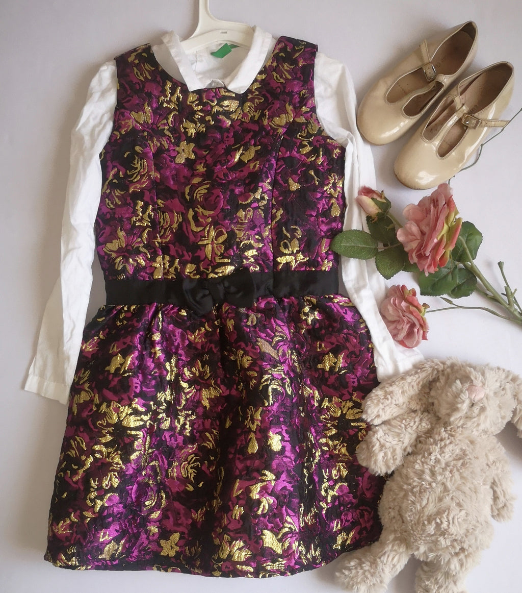 Vestido con zipper atras