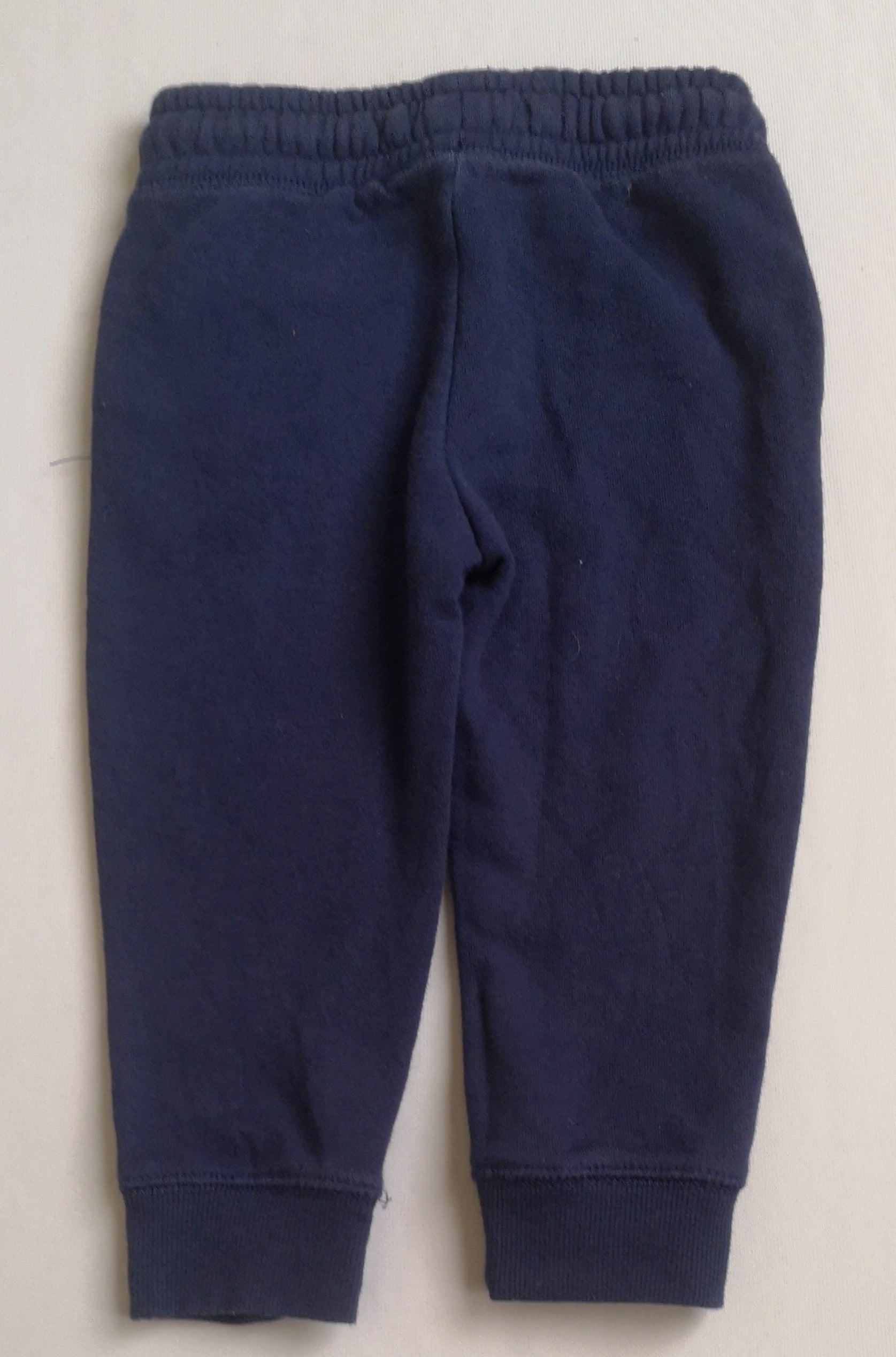 Blusa con cintas abajo y pantalon