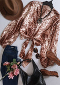 Blusa con nudo