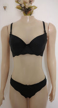 Conjunto con estampado de corazones