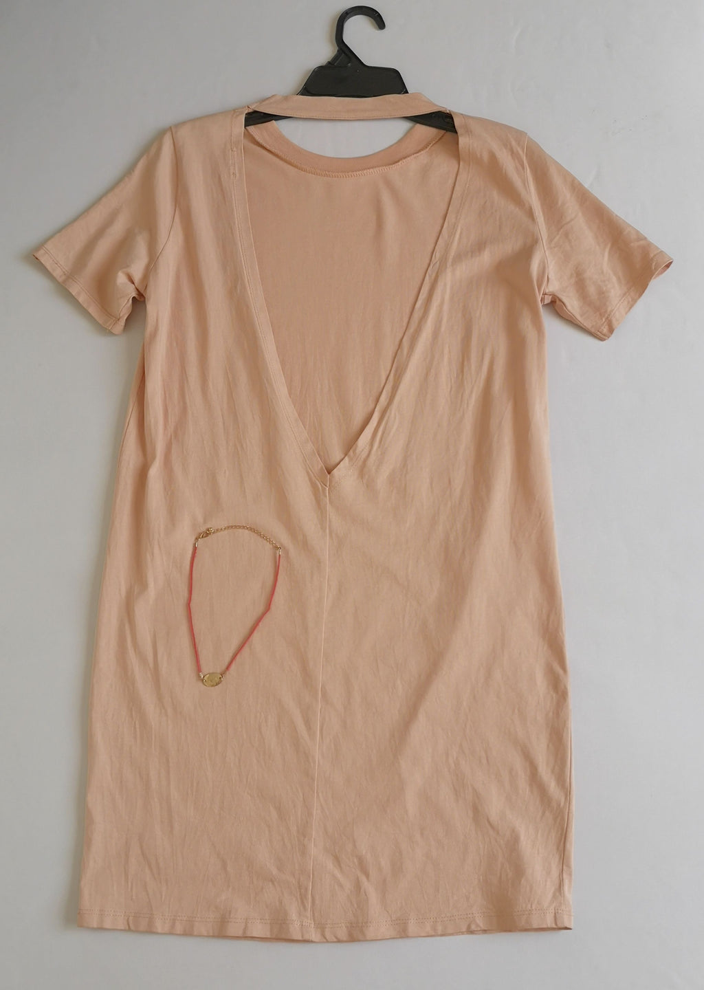 Vestido corte recto de algodón incluye collar