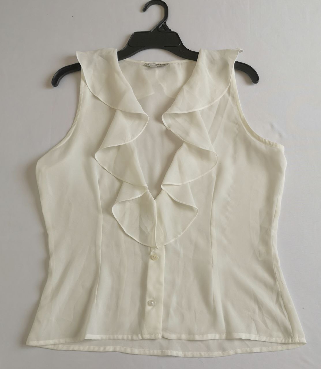 Falda midi con blusa cuello V ⚓