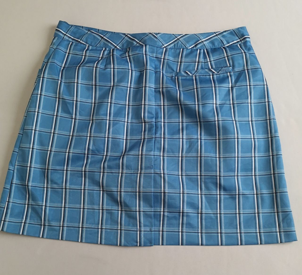 Blusa manga 3/4 & falda con short