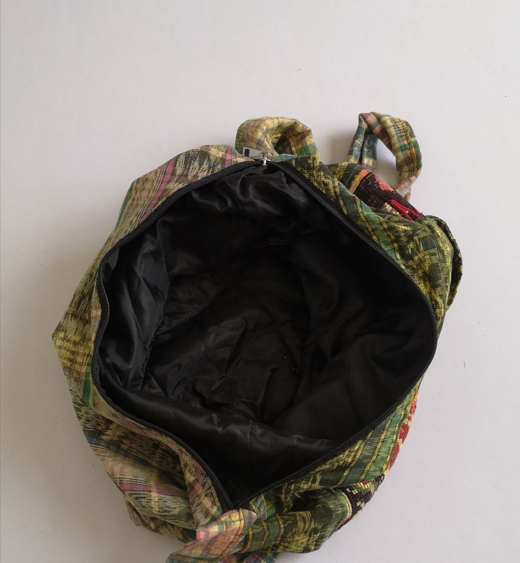 Cartera estilo morral típico ⚓