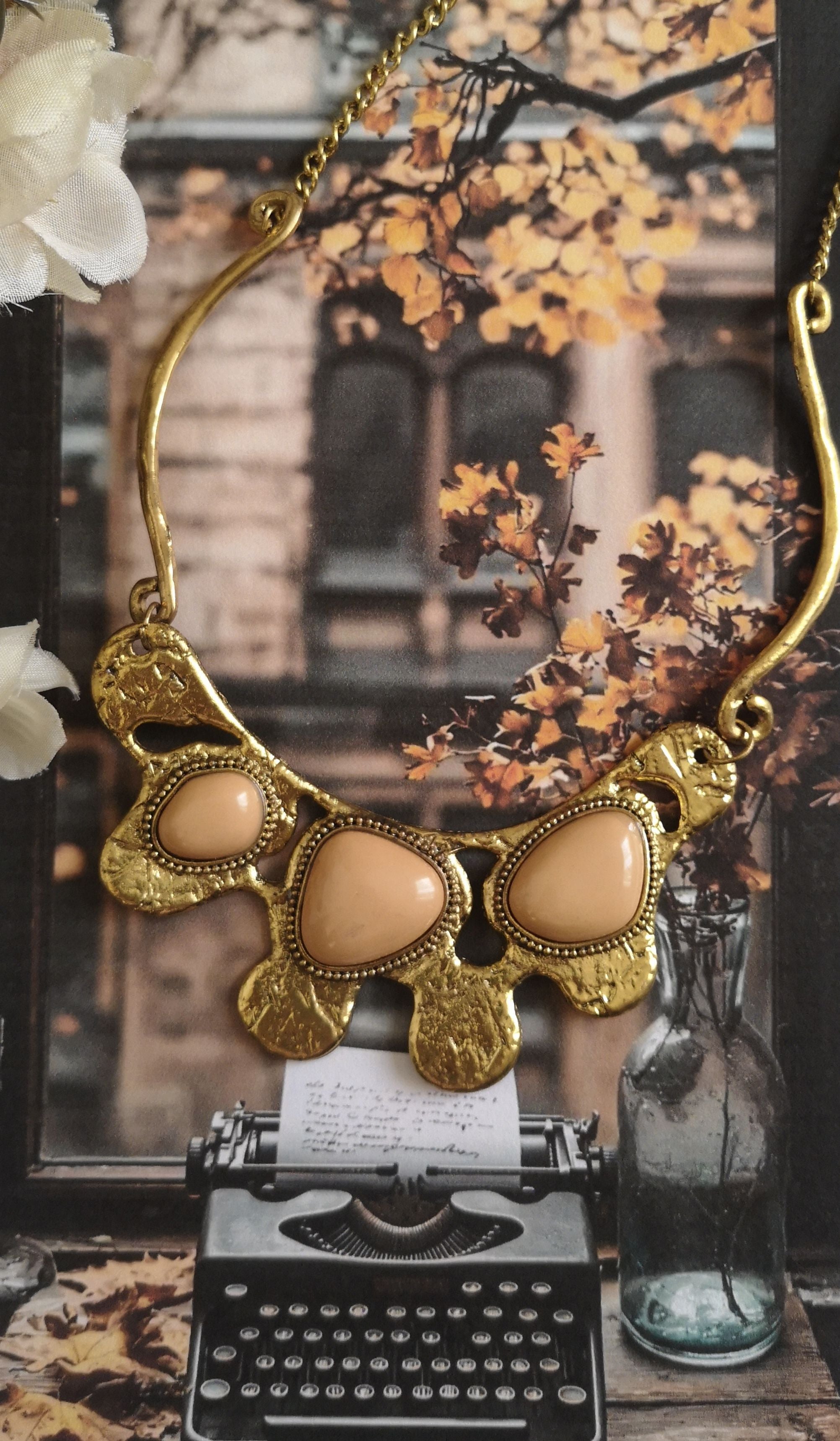 Collar