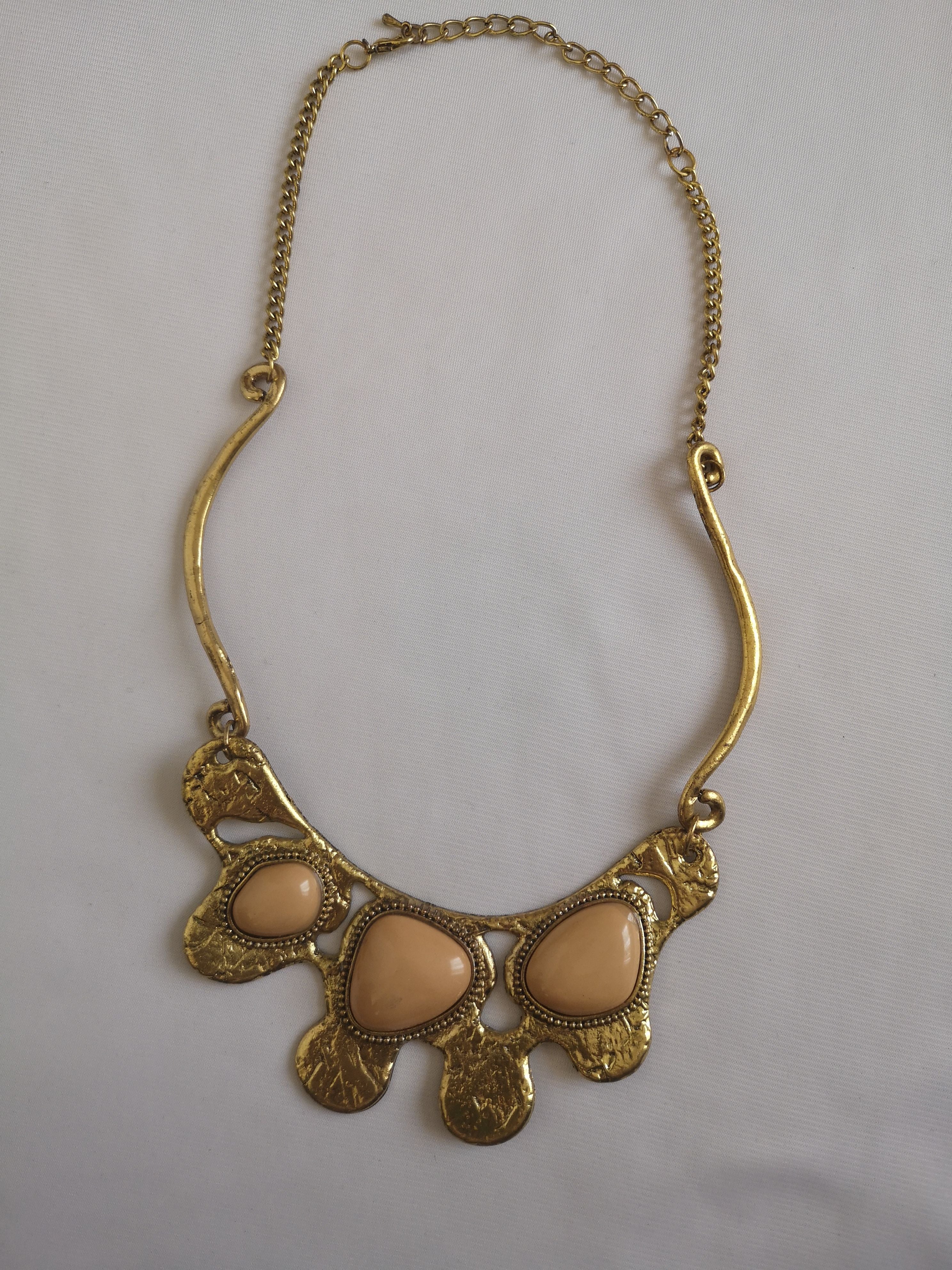 Collar
