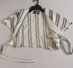 Vestido de algodón y blusa con cintos