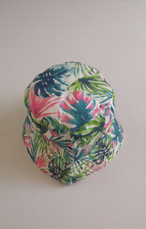 Bucket hat