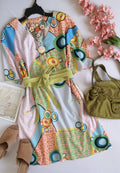 Vestido corte recto con bolsas adelante incluye cincho