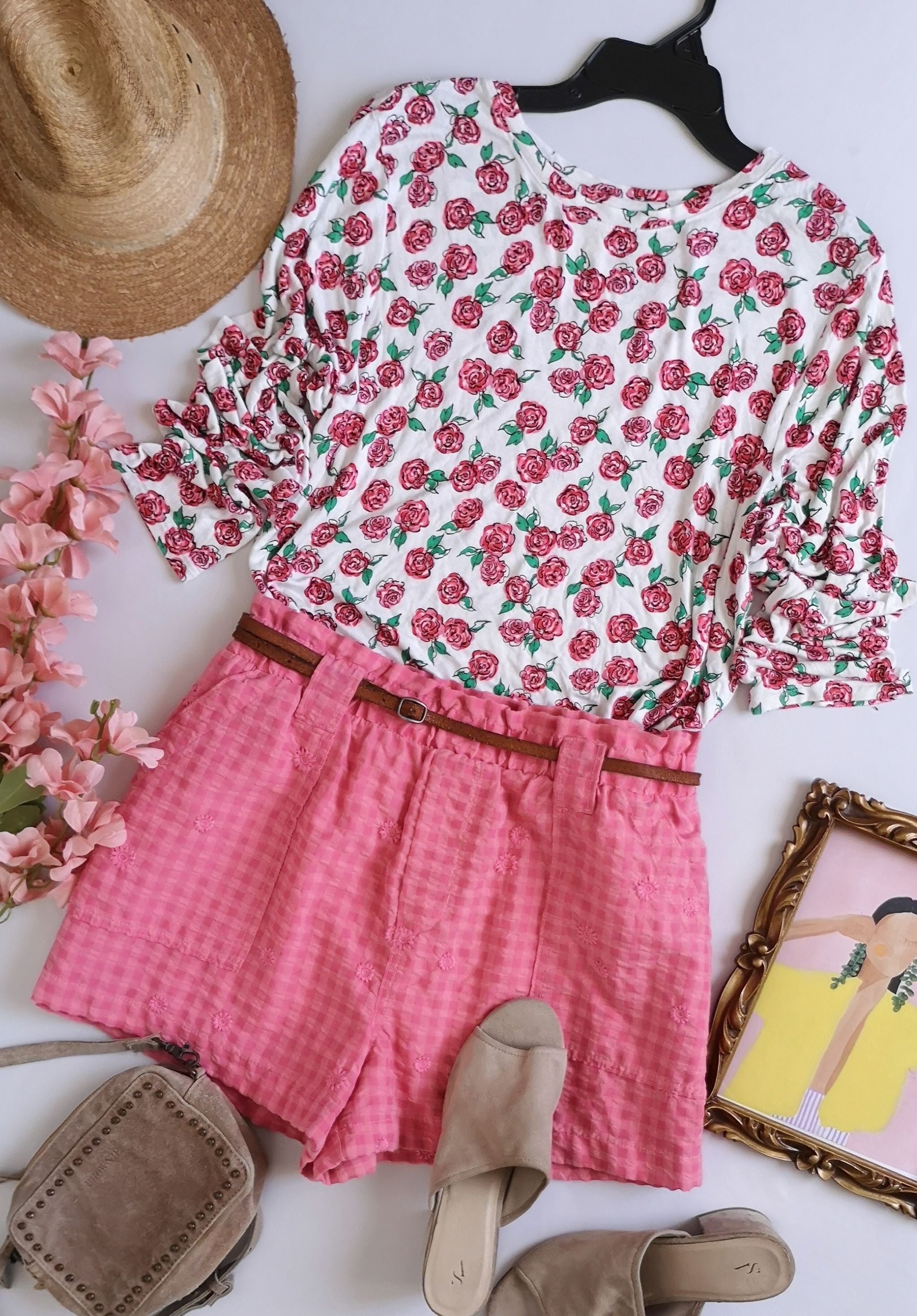 Short bordado y blusa tela suave