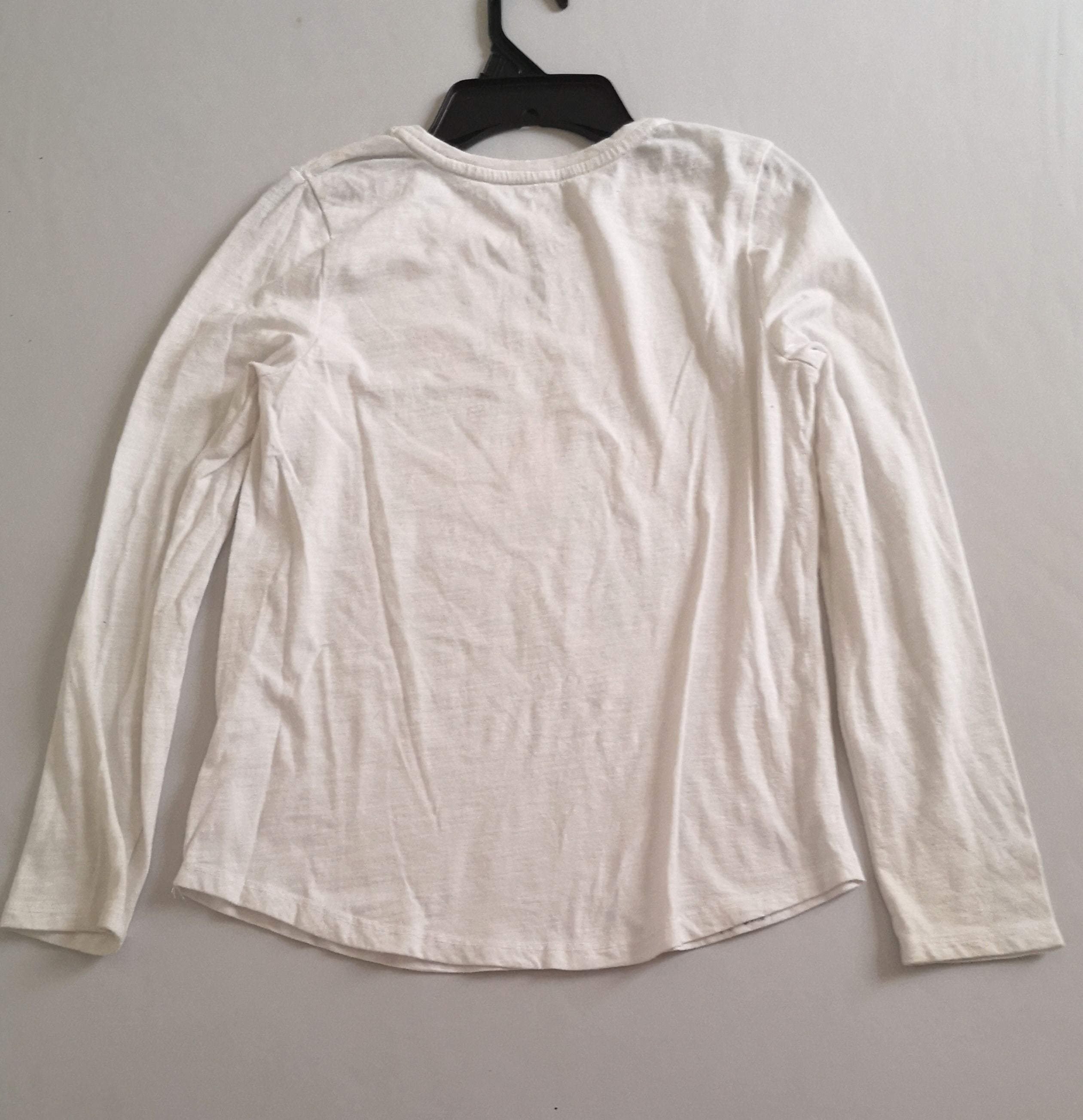 Pantalón tipo jogger y blusa