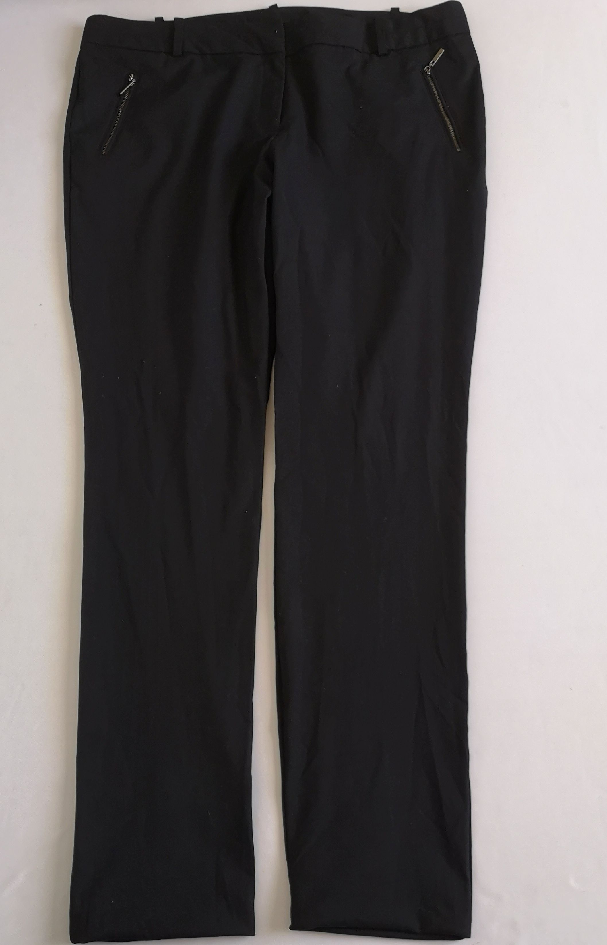 Pantalón con zipper a los lados y blusa ⚓