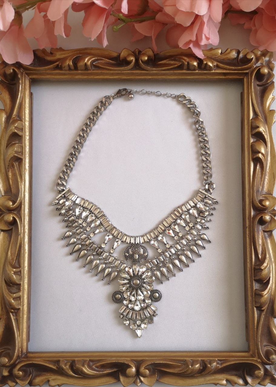 Collar