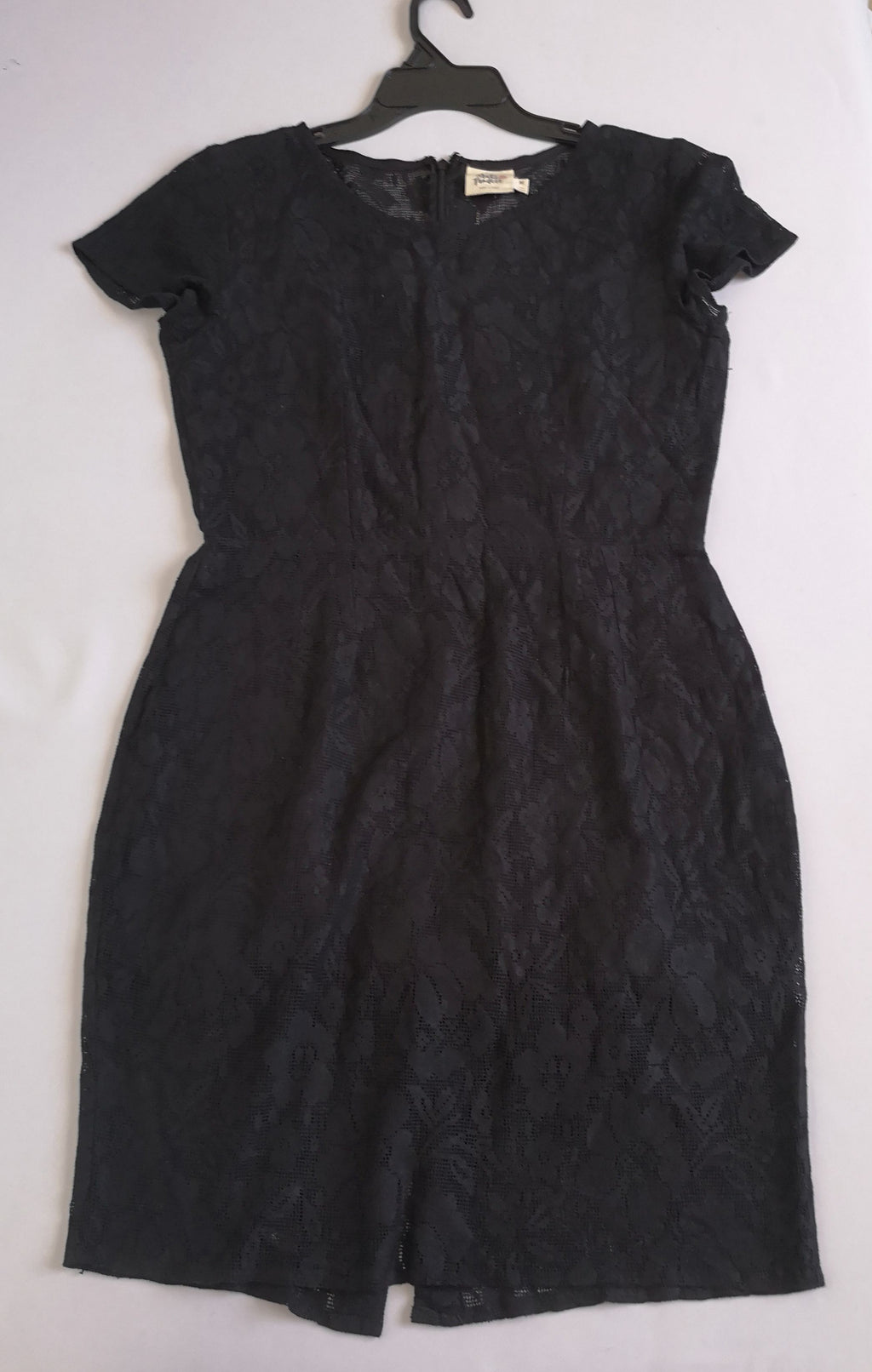 Vestido de encaje incluye cincho nuevo ⚓