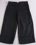 Pantalón de lino bordado y blusa 3/4