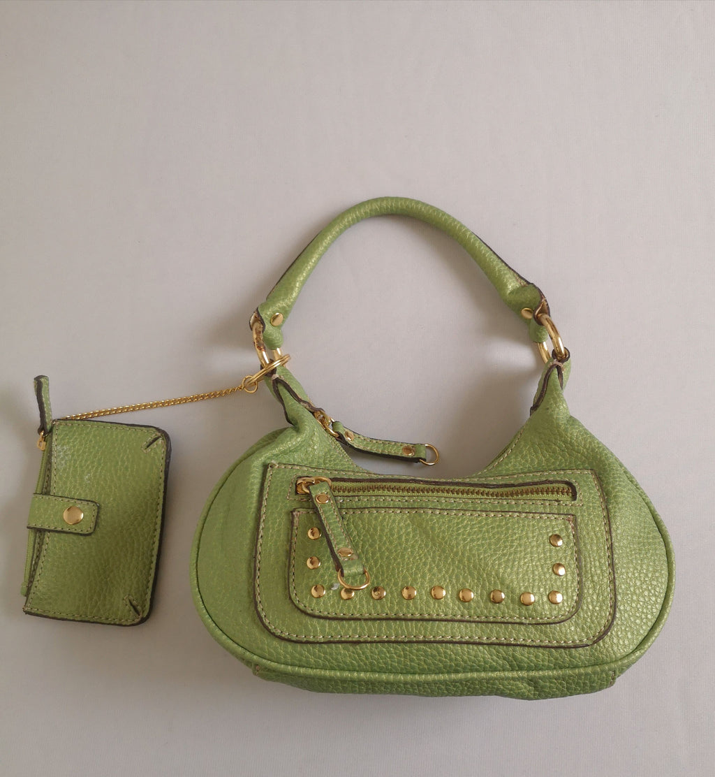 Cartera pequeña con monedero