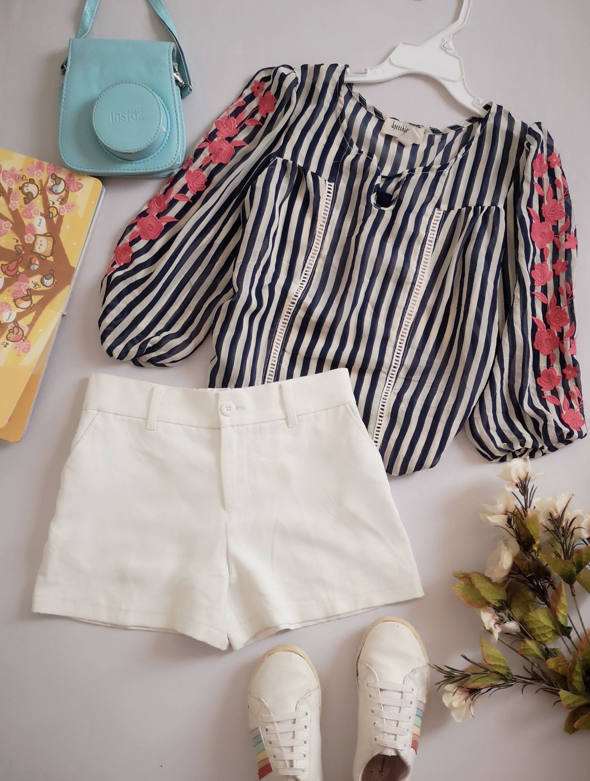 Short con bolsas y blusa bordada ❤️