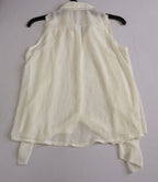 Blusa de chifón y pantalón corte recto