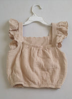 Blusa con elastico abajo incluye ganchitos