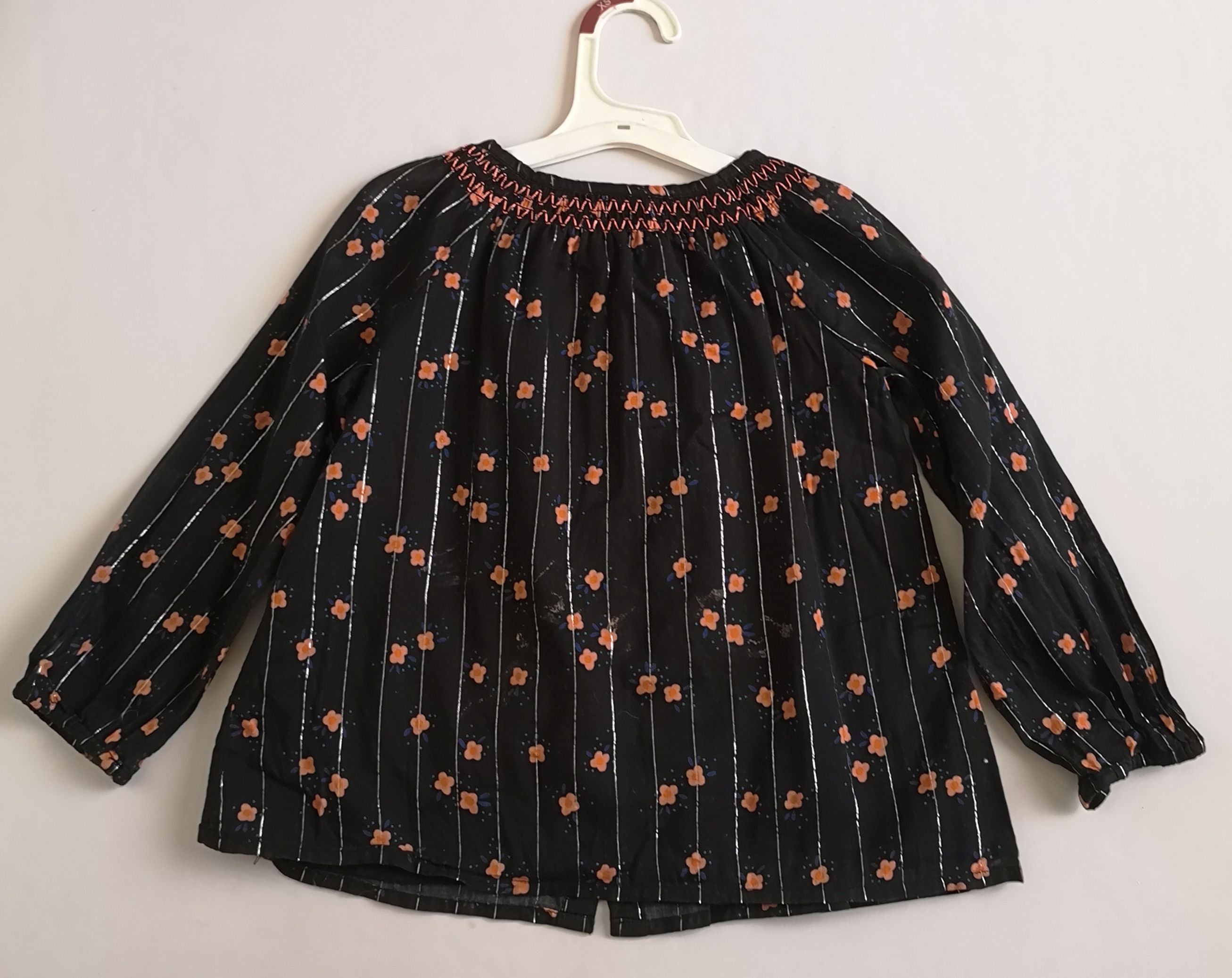 Blusa incluye ganchitos