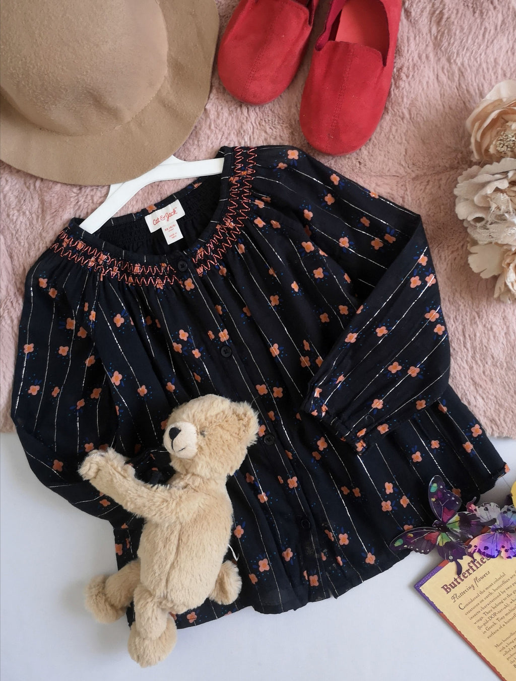 Blusa incluye ganchitos
