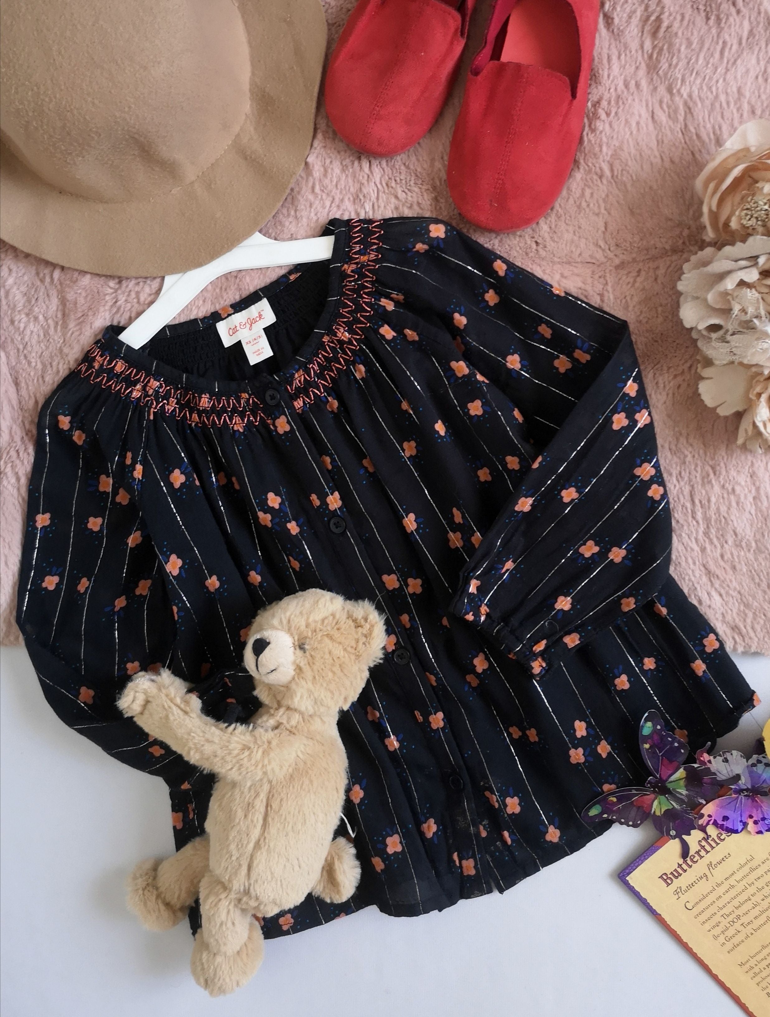 Blusa incluye ganchitos