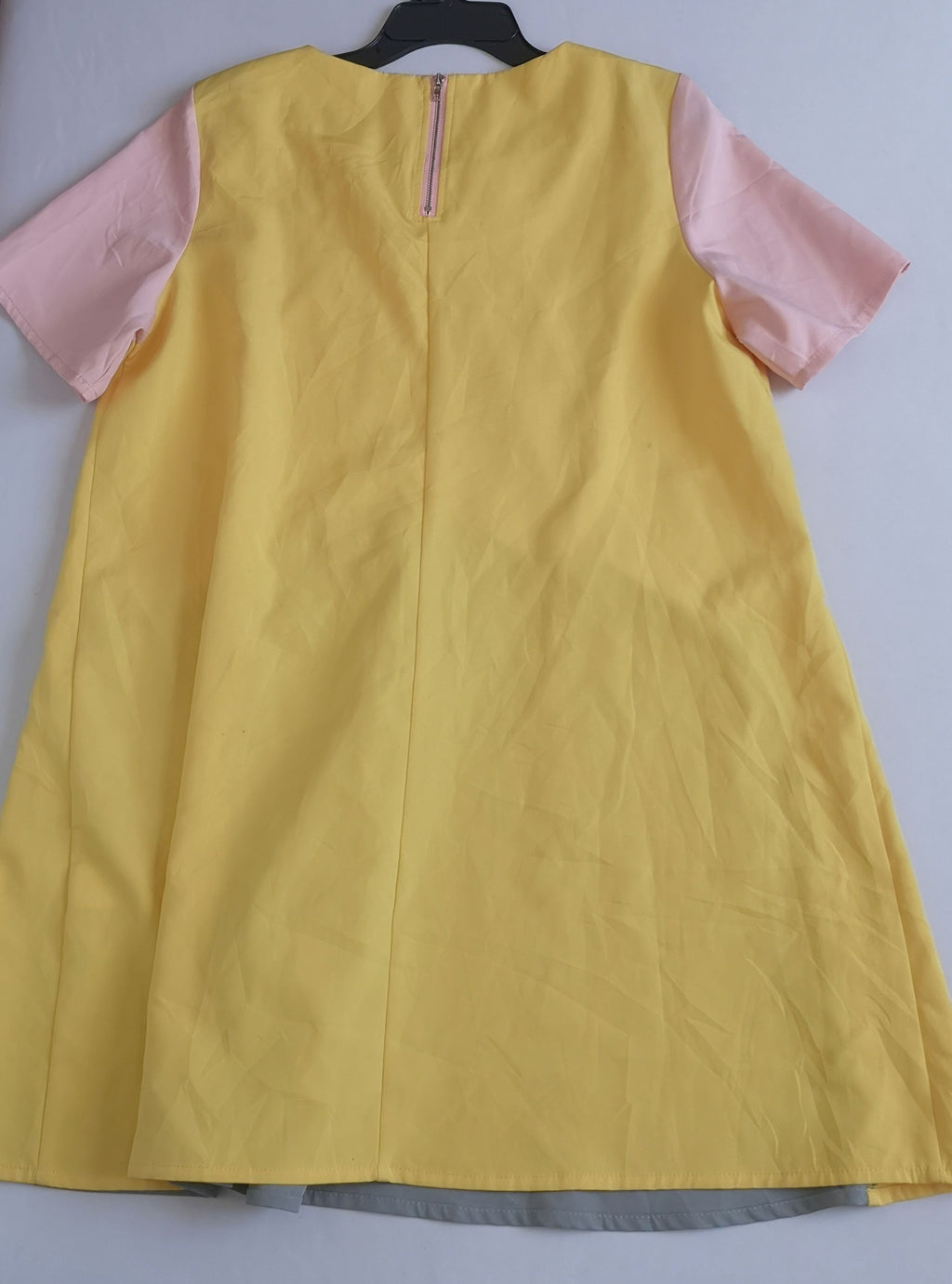 Vestido con bolsas adelante incluye cincho ❤️