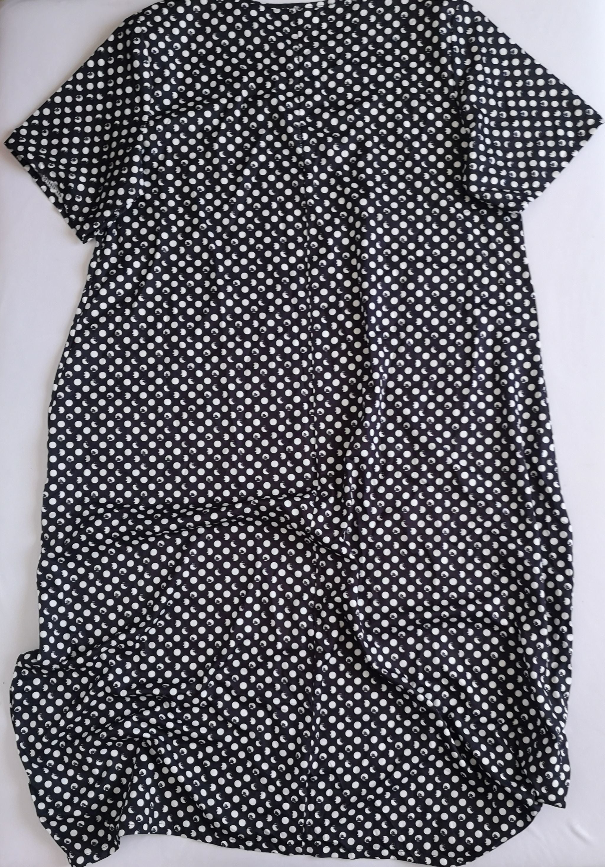 Vestido con bolsas adelante incluye cincho