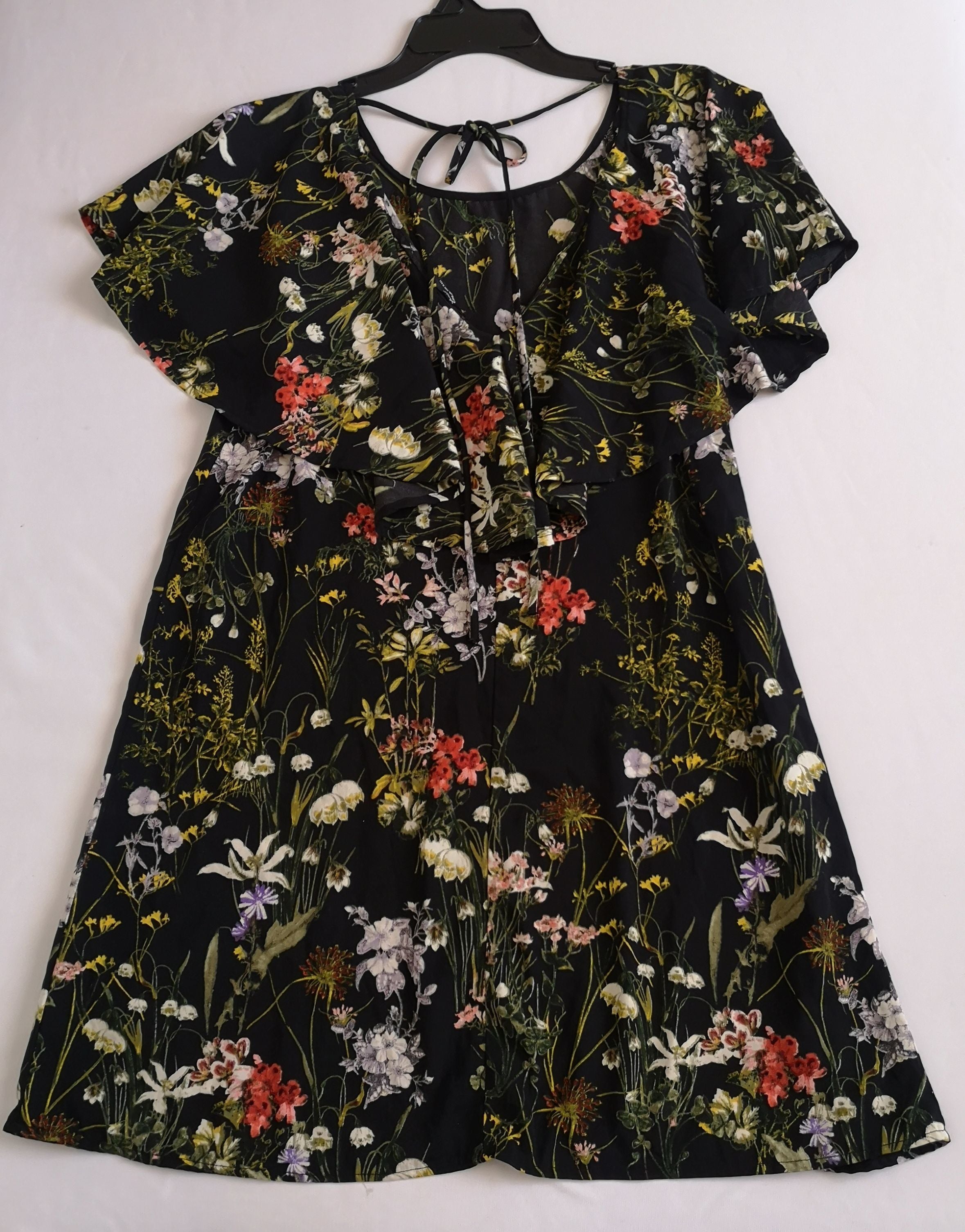 Vestido incluye cincho