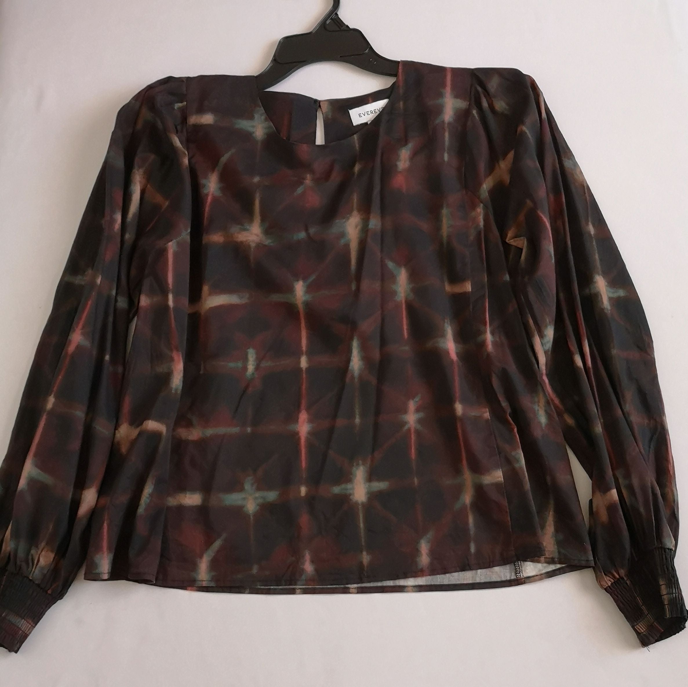 Blusa mangas bombachas y falda tipo globo