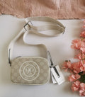 Cartera nine west