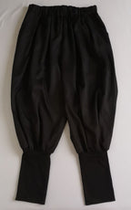 Pantalón bombacho con blusa tela suave