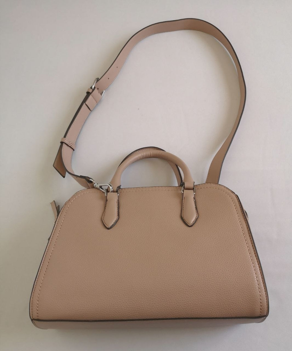 Cartera nine west