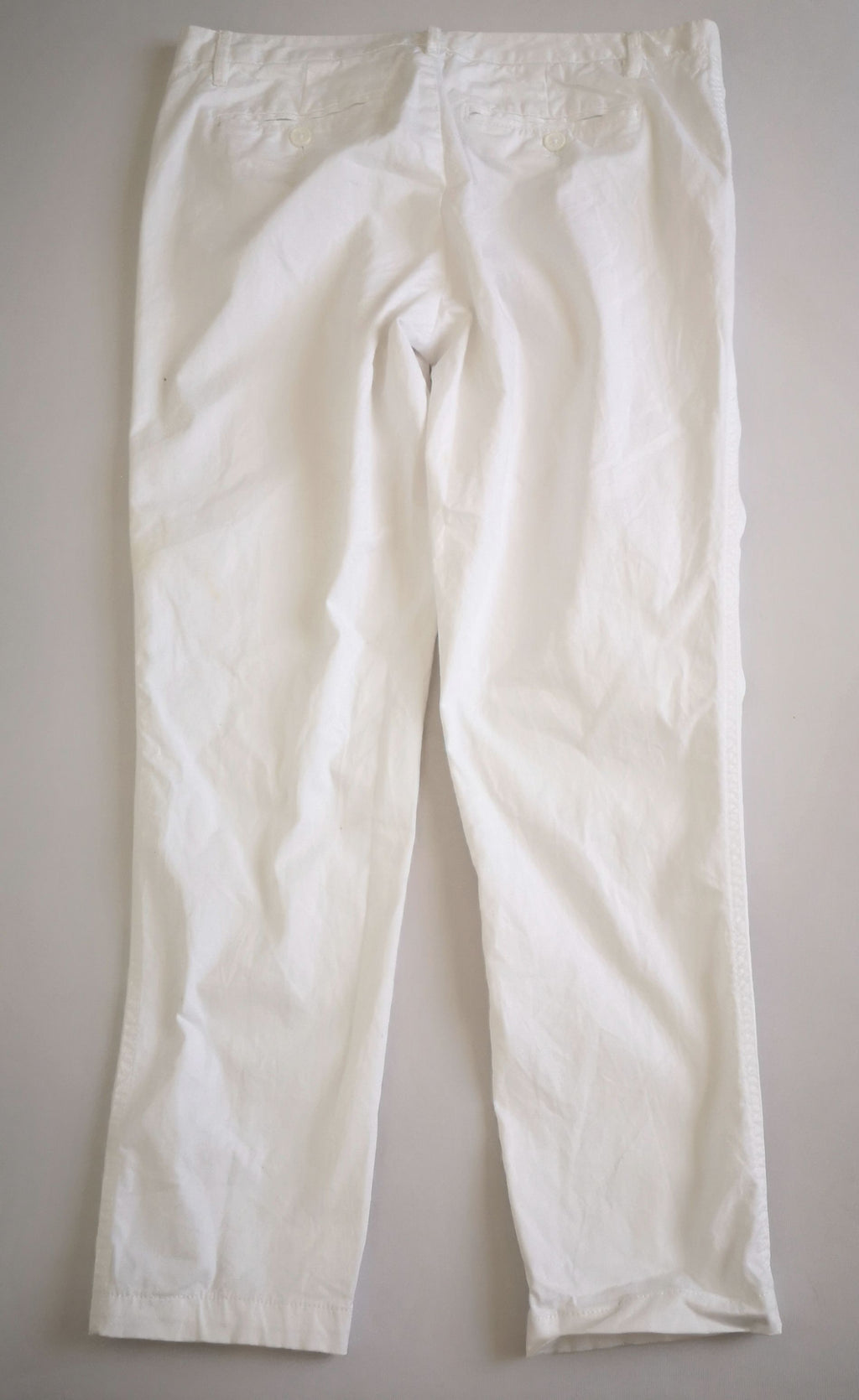 Pantalón de gabardina y blusa con olanes ❤️