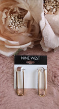 Aretes nine west