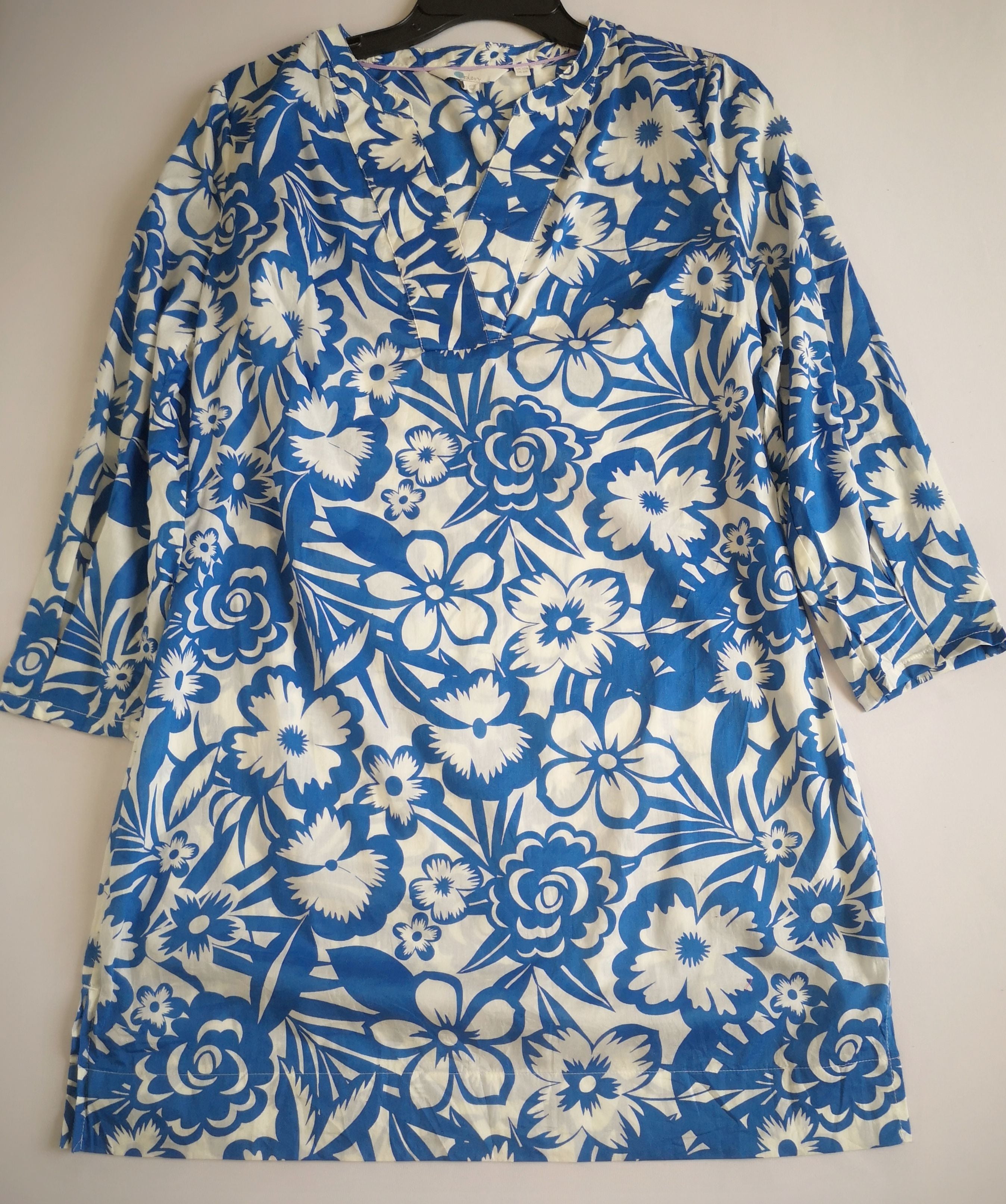 Vestido corto de algodón incluye cincho