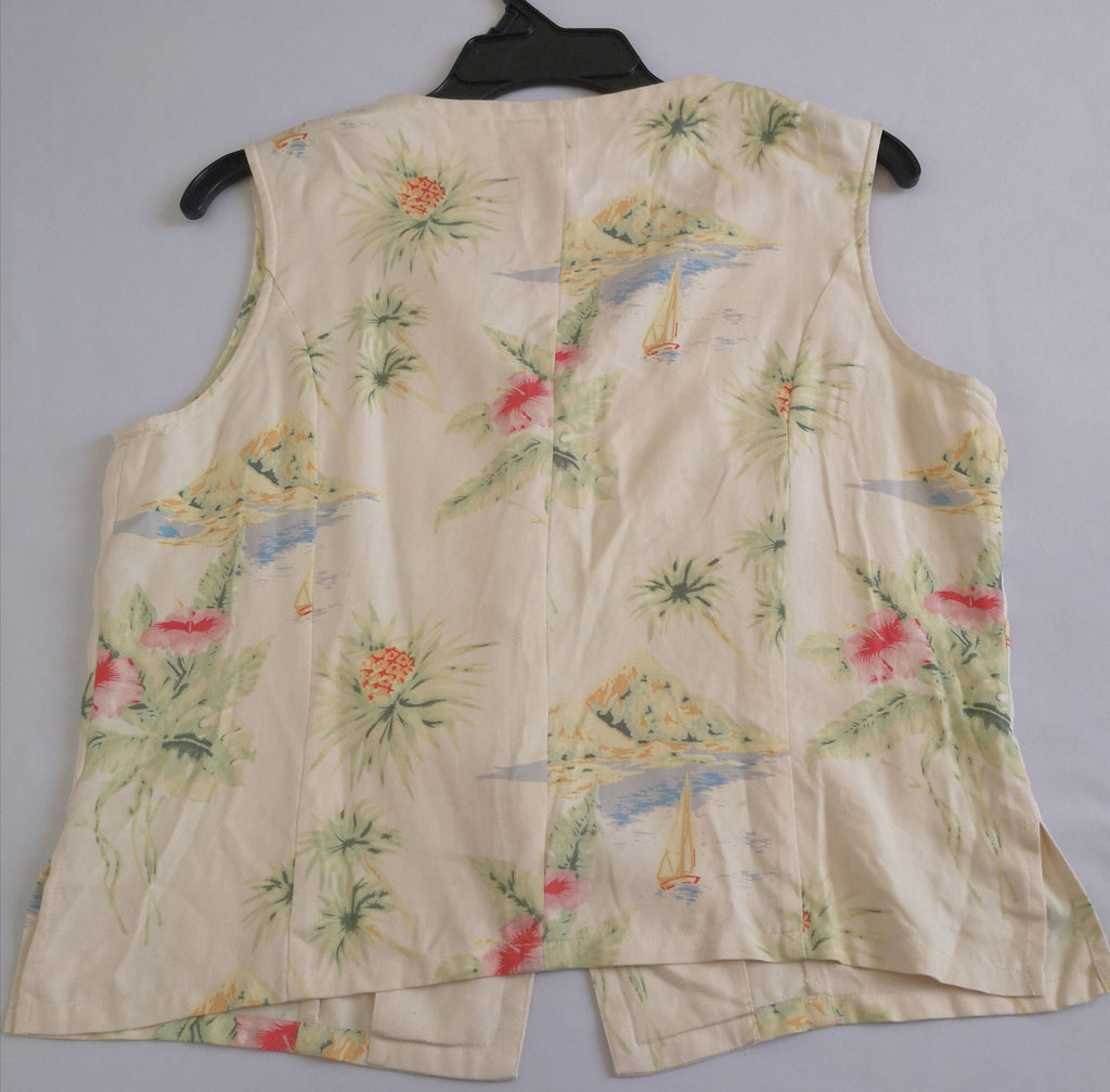 Blusa con botones y short