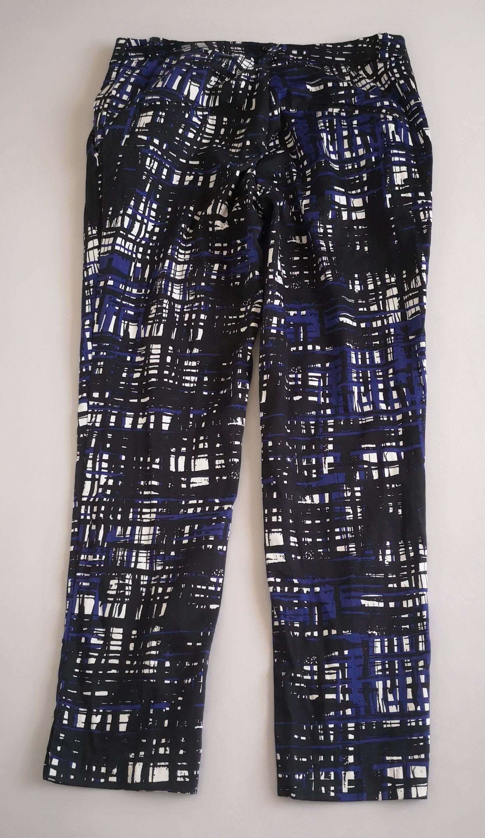 Blusa hombros caídos y pantalón h&m