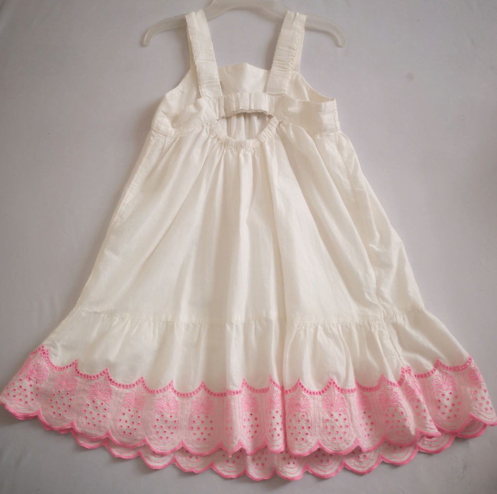 Vestido bordado de abajo ❤️