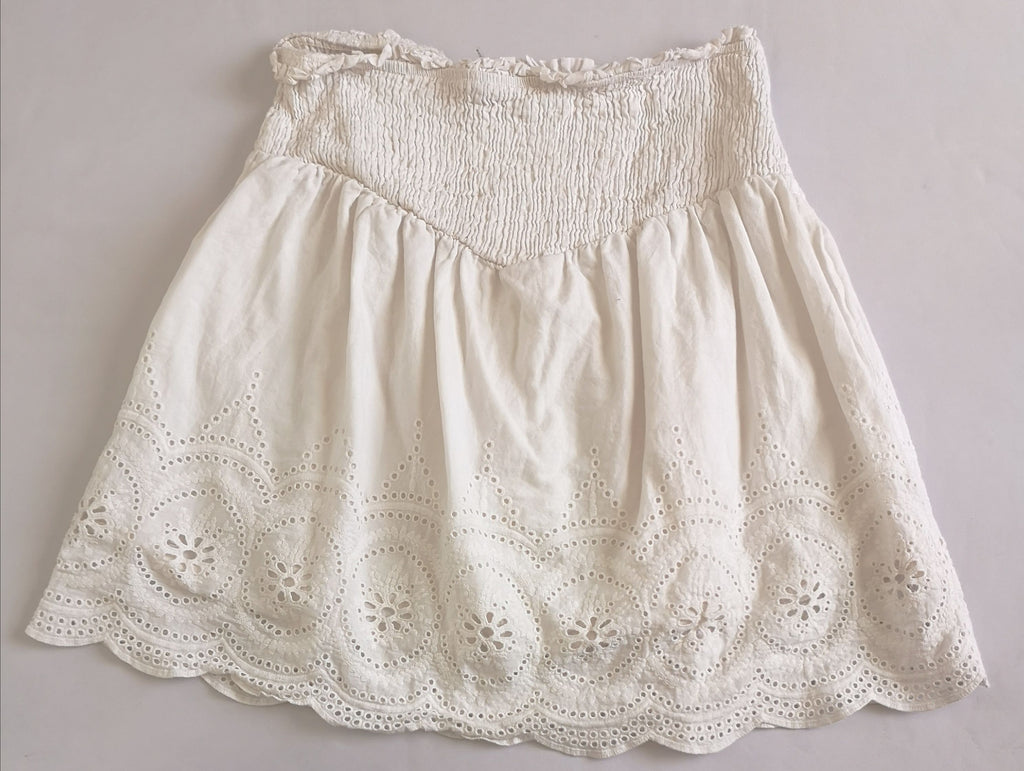 Blusa tela suave y falda bordada de abajo ❤️
