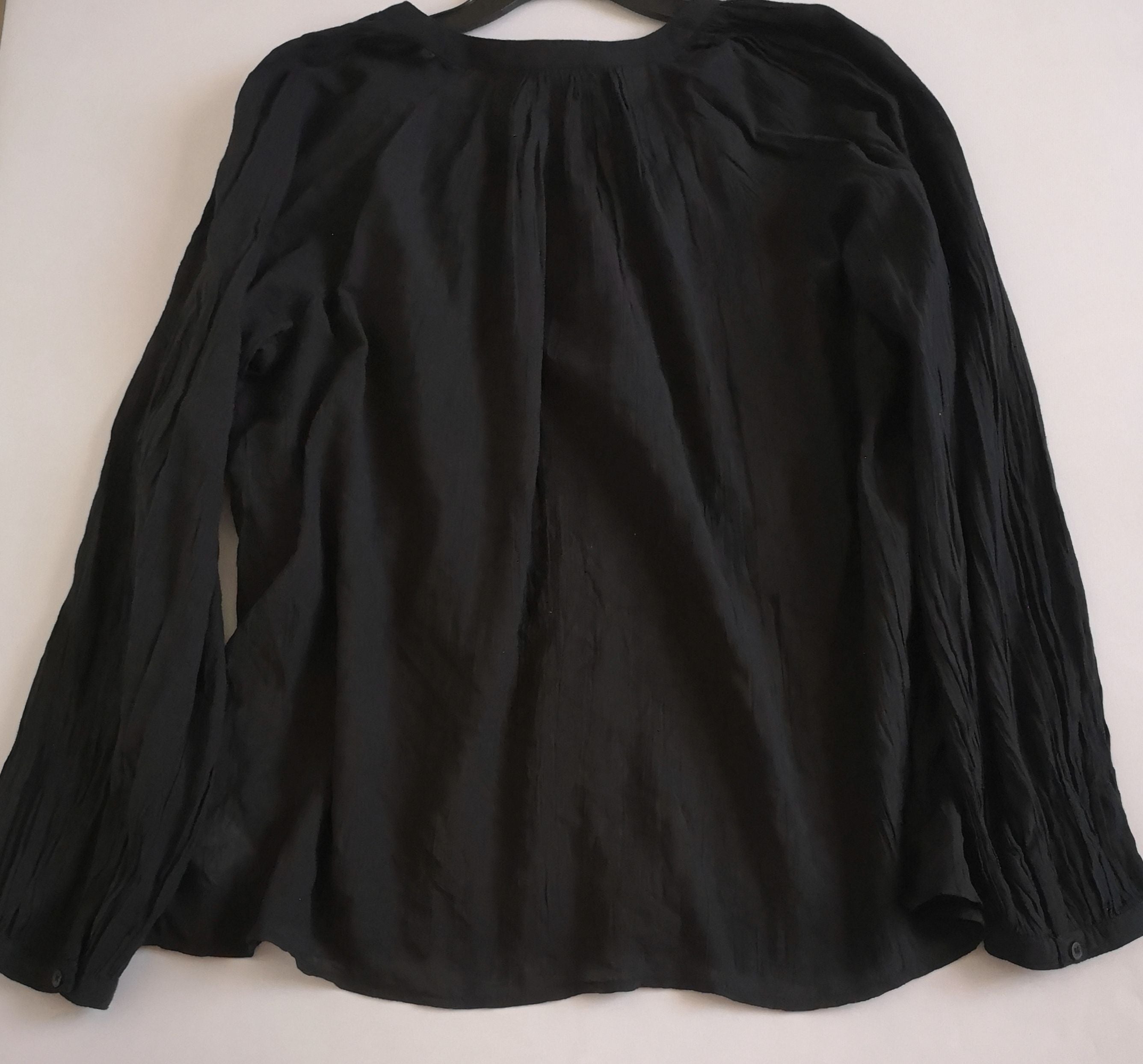 Pantalón de encaje y blusa tipo boho