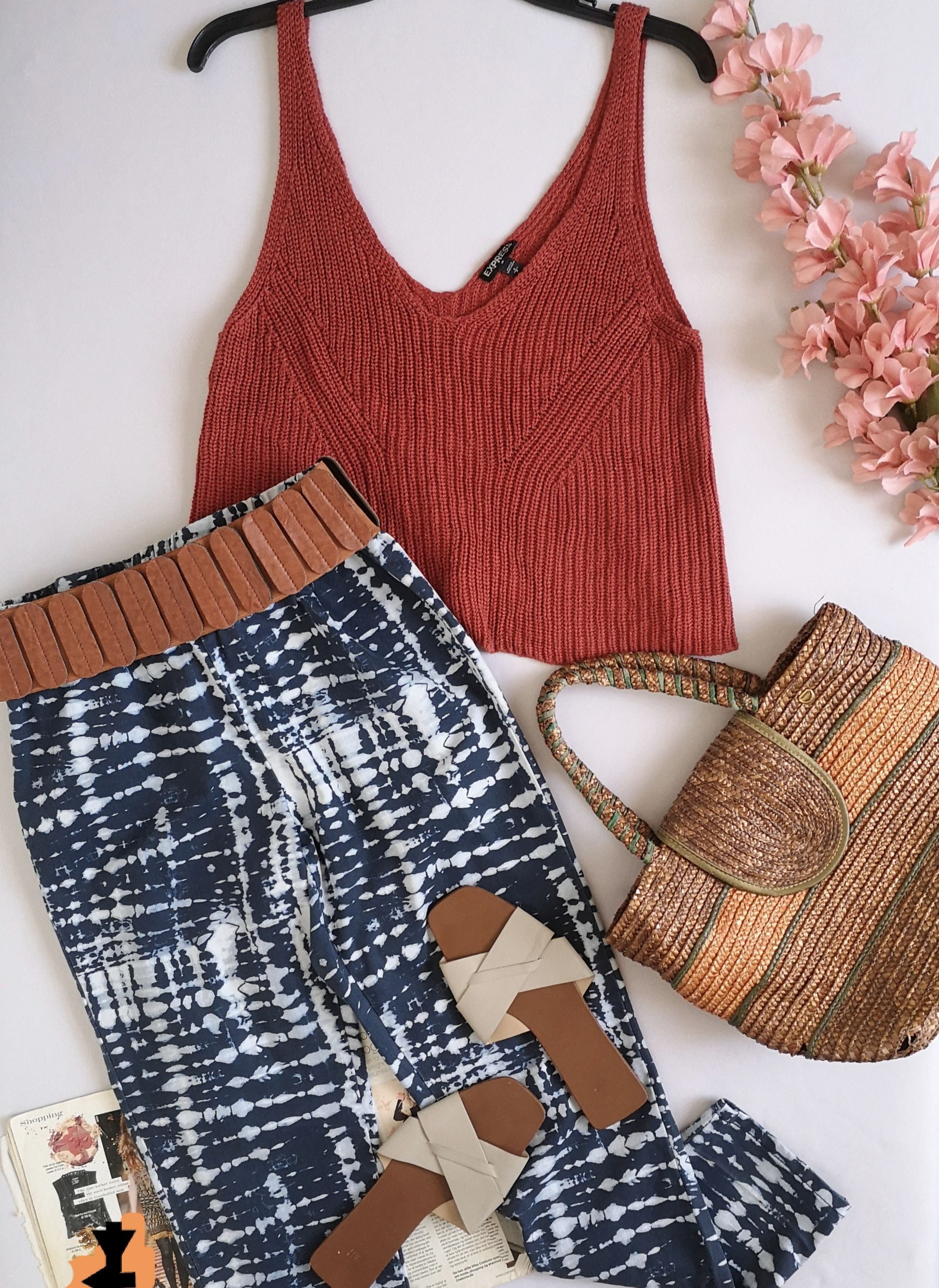 Pantalón strech y blusa tejida