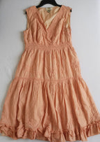 Vestido midi incluye cincho