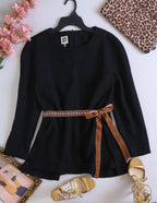 Blusa abierta de los lados incluye cincho ⚓