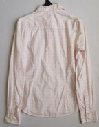 Jeans tela suave y blusa camisera